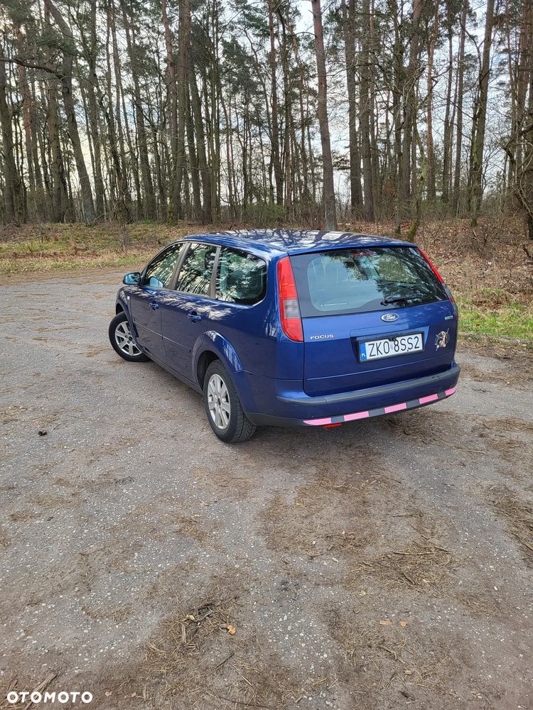 Ford Focus 1.8 FF Trend - 4