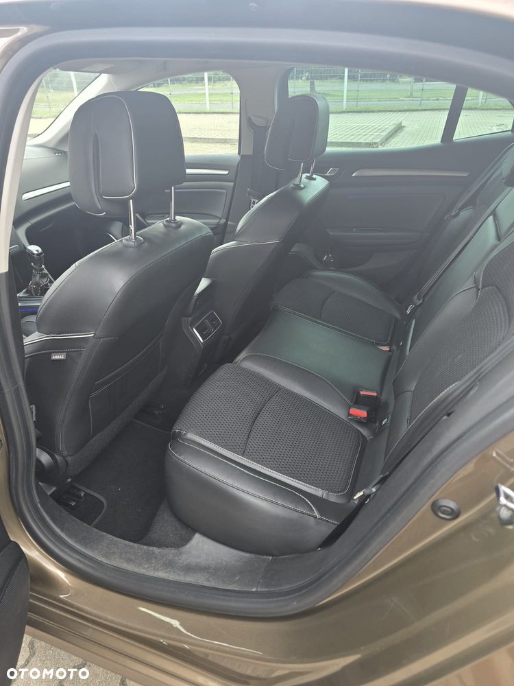 Renault Megane 1.2 16V TCe Energy Bose - 3
