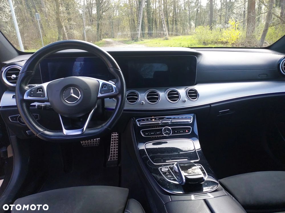 Mercedes-Benz Klasa E 220 d Business Edition 9G-TRONIC - 13
