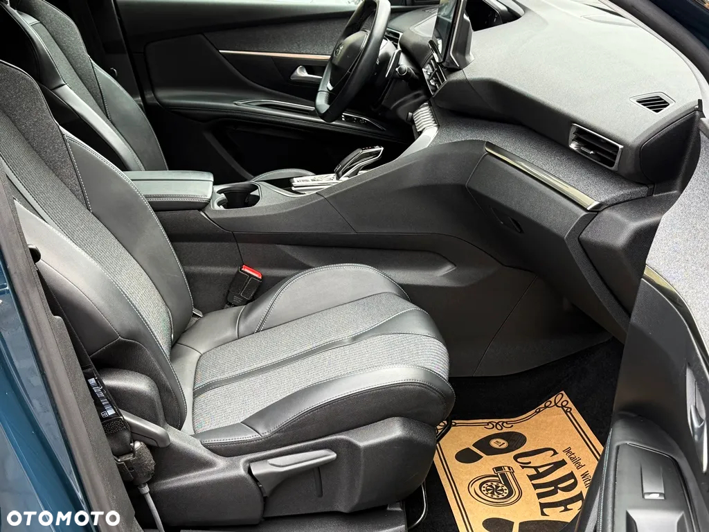 Peugeot 3008 1.5 BlueHDi Allure S&S EAT8 - 5