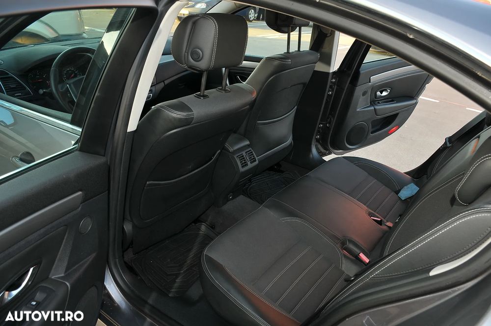 Renault Laguna ENERGY dCi 130 FAP Start & Stop Bose Edition - 11