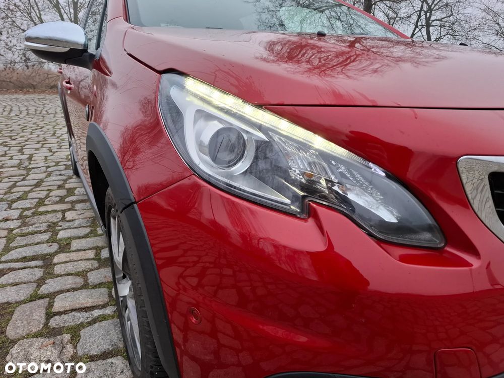 Peugeot 2008 1.5 BlueHDi Crossway - 4