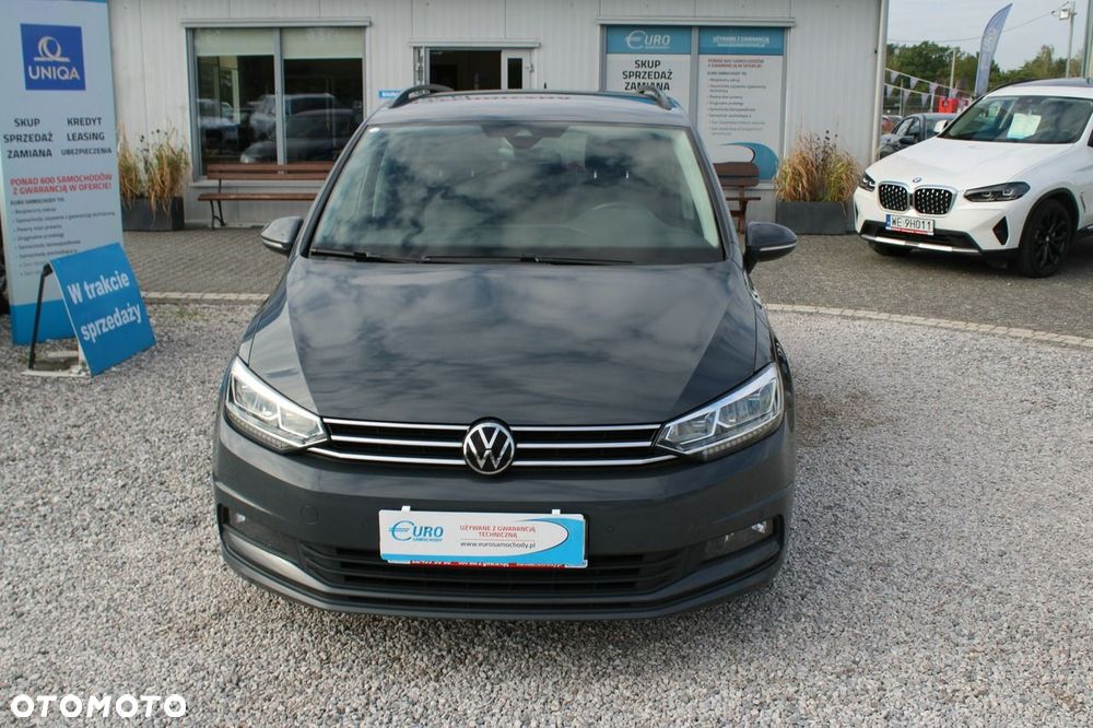 Volkswagen Touran 2023 photo 3