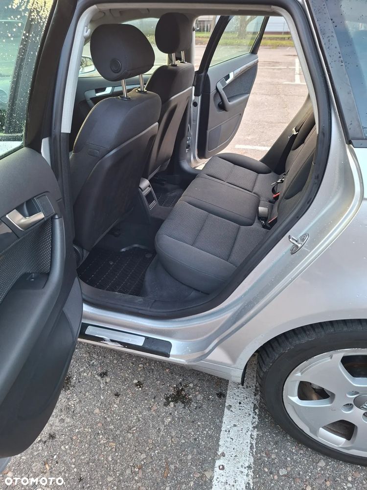 Audi A3 Sportback 1.9 TDI DPF Ambiente - 9