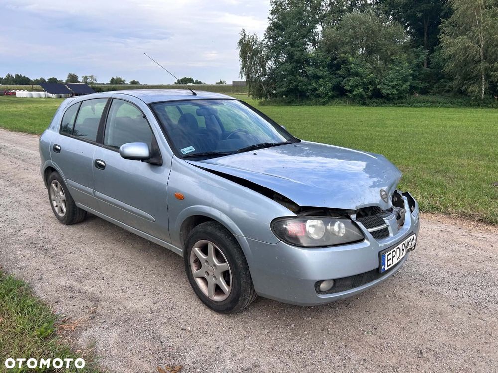 Nissan Almera - 6