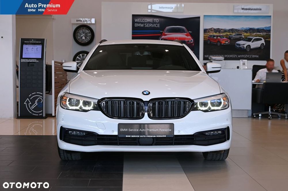 BMW Seria 5 520d xDrive - 3
