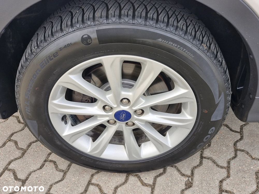 Ford Kuga 2.0 TDCi 4x4 Titanium - 31