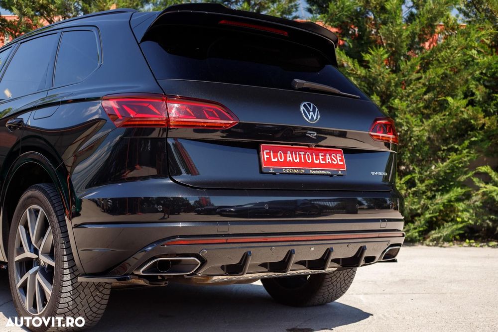 Volkswagen Touareg V6 TSI eHybrid PHEV R - 9