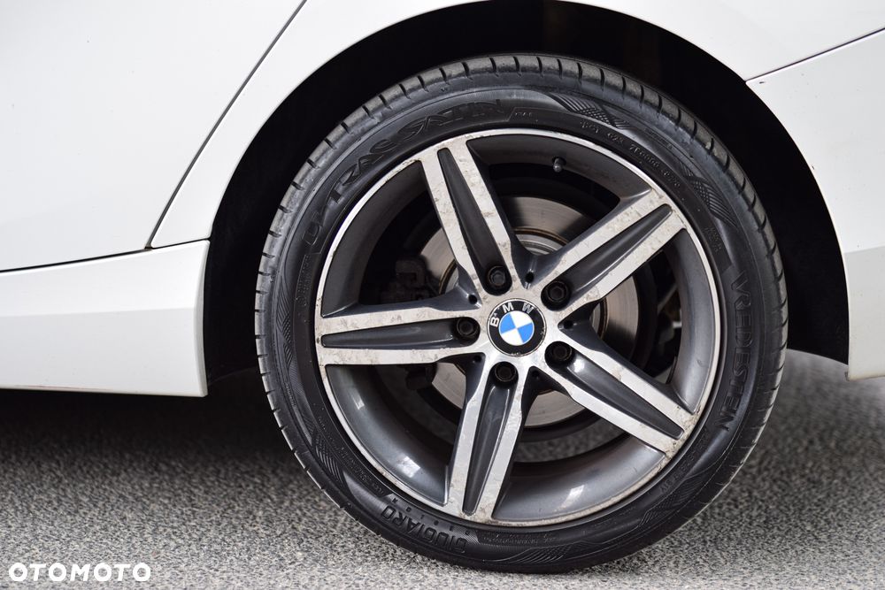 BMW Seria 1 116i Sport Line - 17