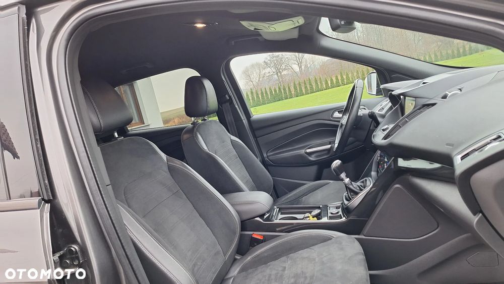 Ford Kuga 1.5 EcoBoost FWD ST-Line ASS MMT6 - 26