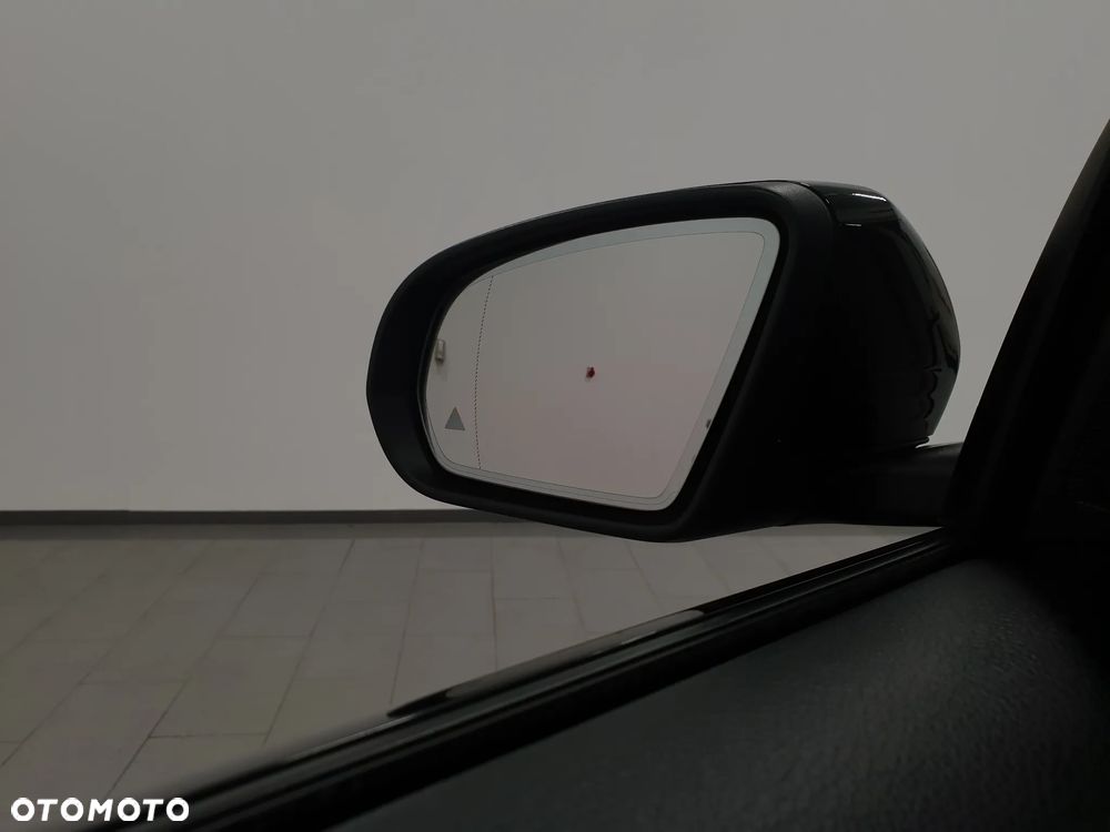 Mercedes-Benz GLC 300 de 4Matic 9G-TRONIC AMG Line Plus - 30