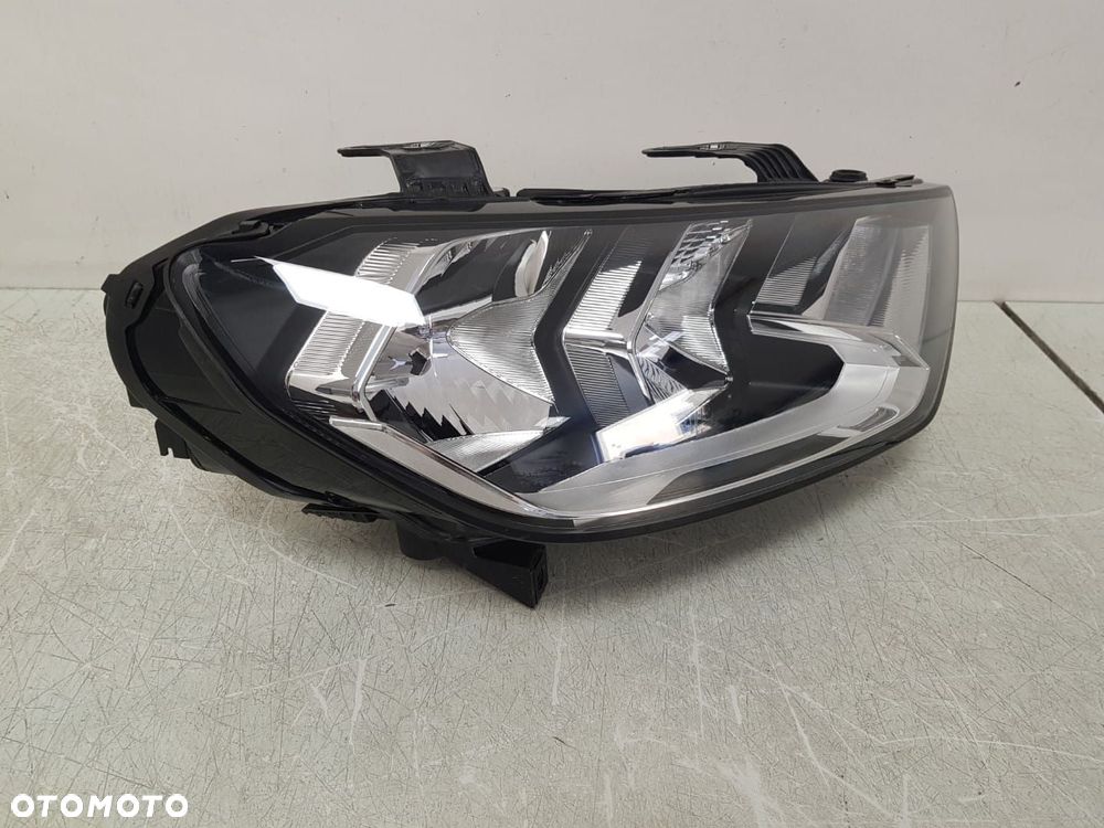 AUDI A1 II 82A 19-24 LAMPA PRAWA PRZEDNIA PRZÓD ZWYKŁA REFLEKTOR 82A941004 EUROPA - 3