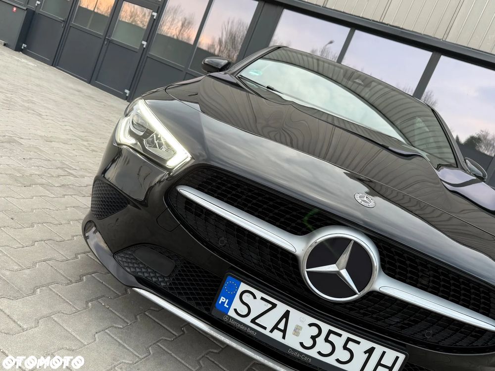 Mercedes-Benz CLA 180 7G-DCT Progressive Line Advanced - 30