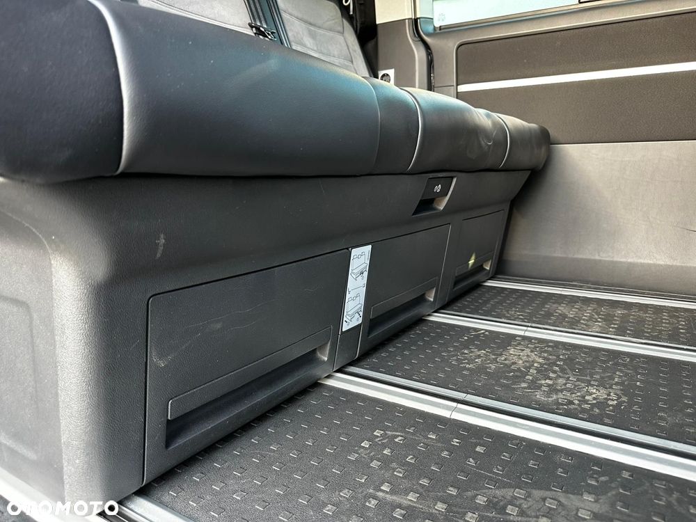 Volkswagen California - 22