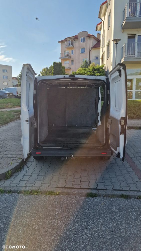 Renault Trafic II - 9