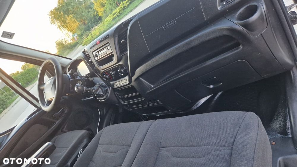 Iveco DAILY 35 Klima Elektryka Tempomat Na Bliźniaku Furgon 3os. Hak Serwis - 13