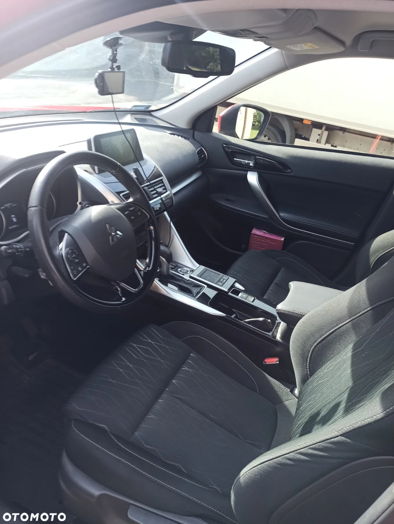 Mitsubishi Eclipse Cross - 7