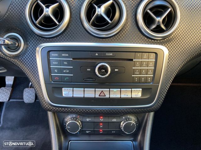 Mercedes-Benz A 180 Urban - 23