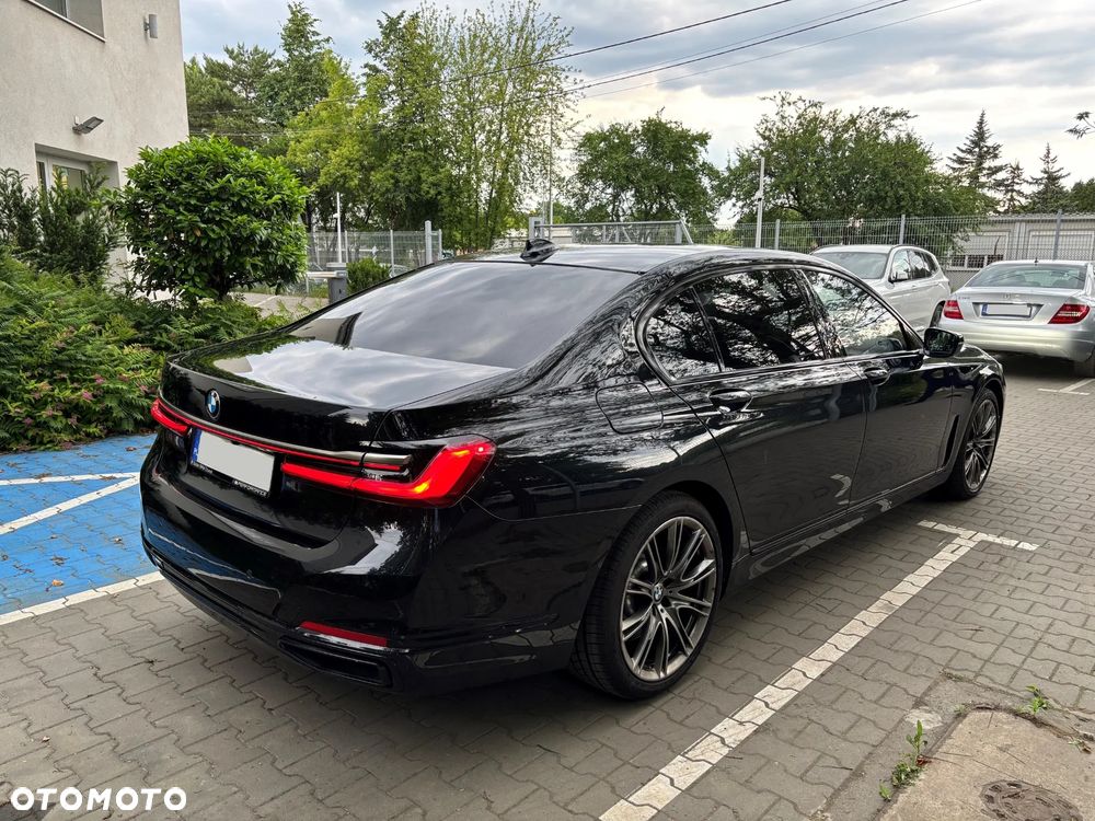 BMW Seria 7 750Ld xDrive sport - 3