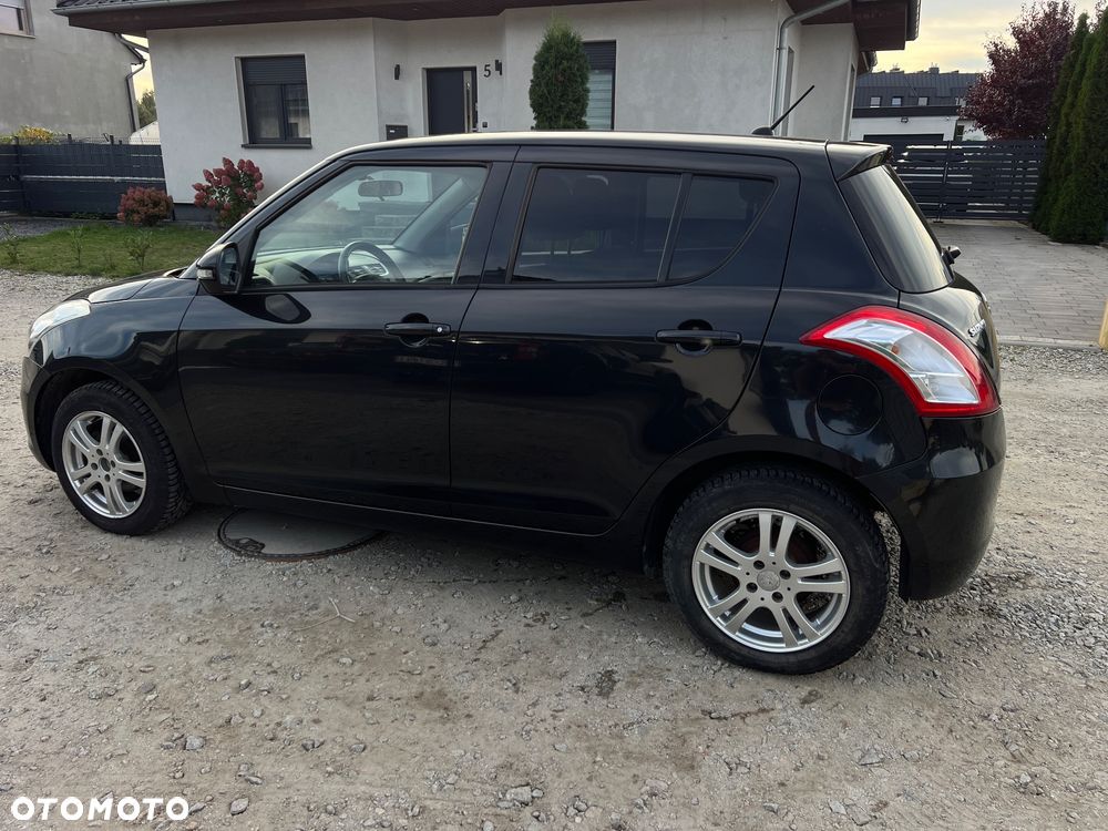 Suzuki Swift - 11