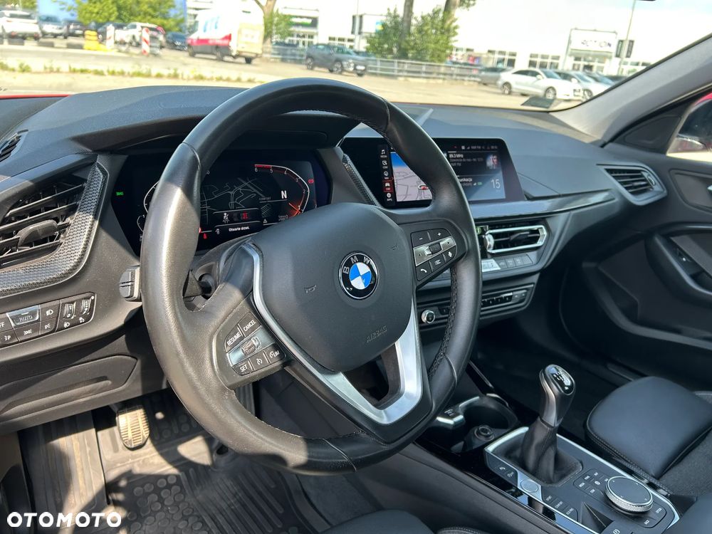 BMW Seria 1 118d Sport Line - 8