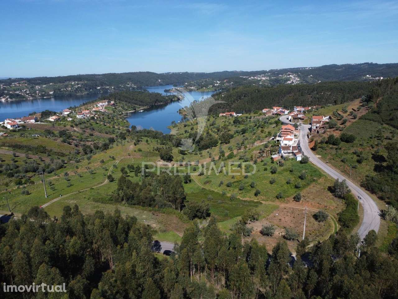 Terreno urbano com vista privilegiada para a Barragem de Castelo de... - Grande imagem: 3/4
