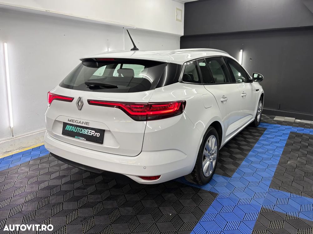 Renault Megane BLUE dCi Intens - 4