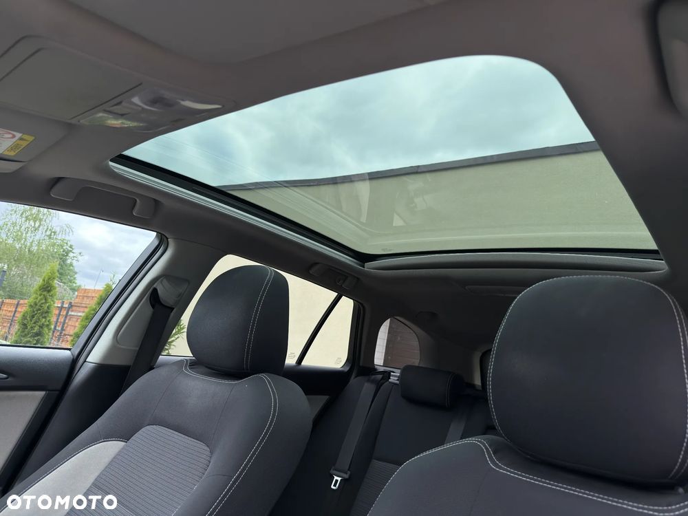 Toyota Avensis 1.8 Premium - 29