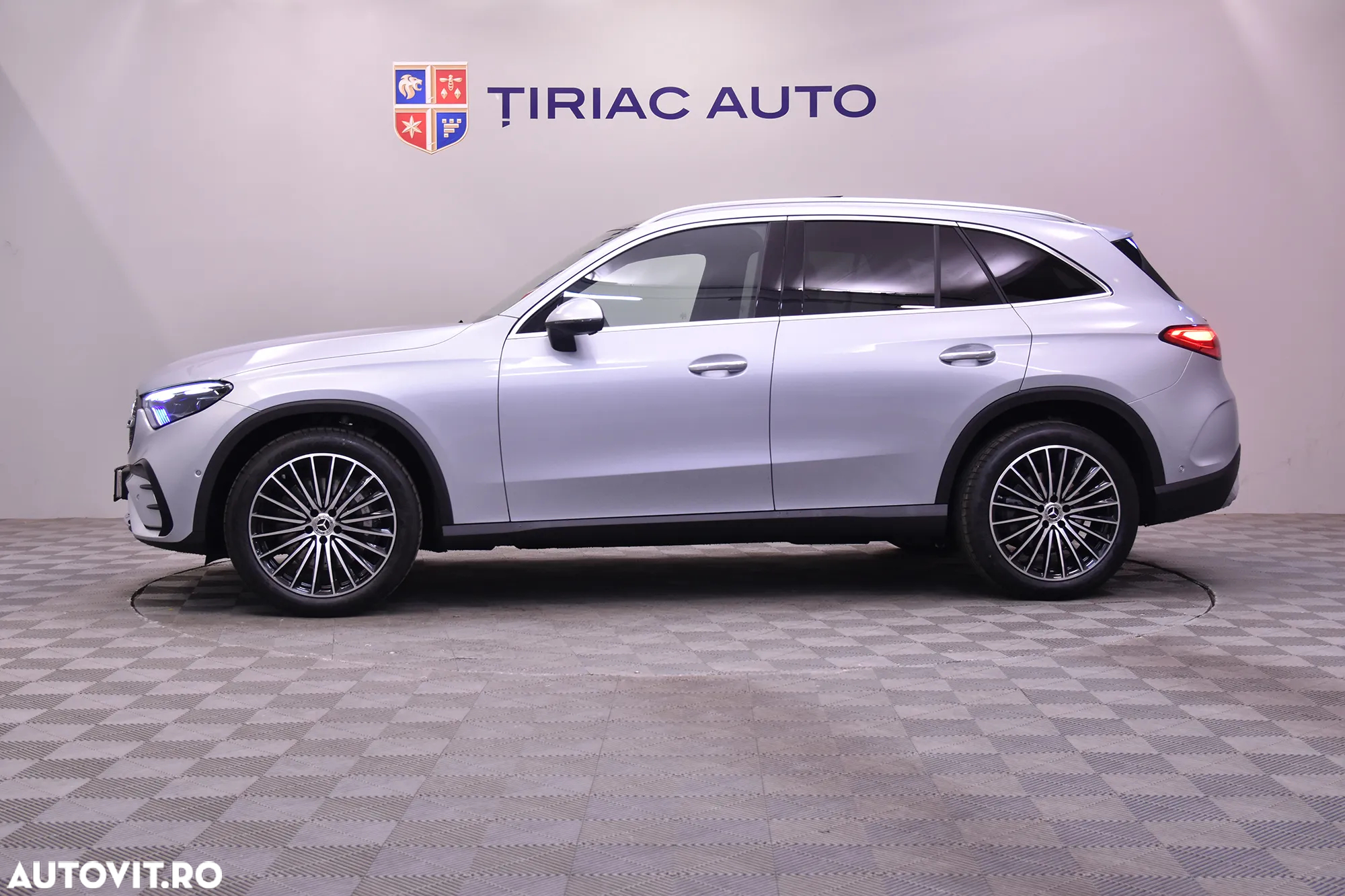 Mercedes-Benz GLC 200 4MATIC MHEV - 2