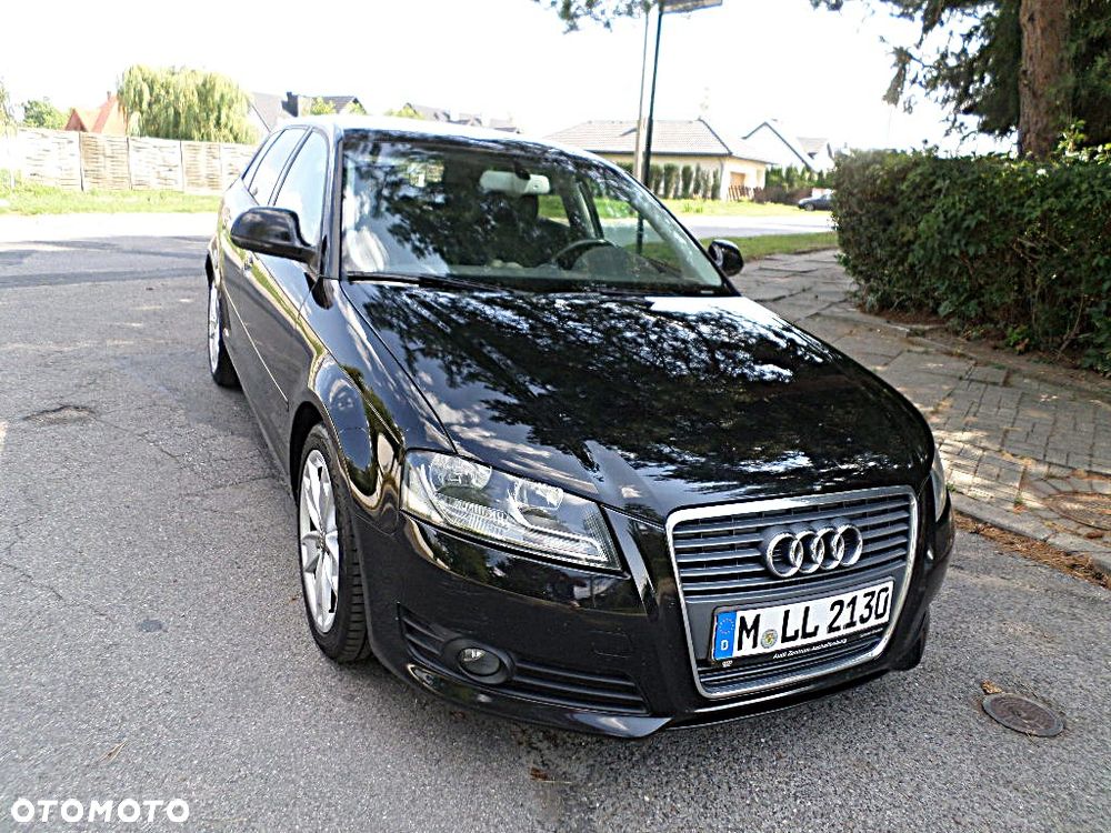 Audi A3 Sportback 2.0 TDI DPF Ambiente - 24