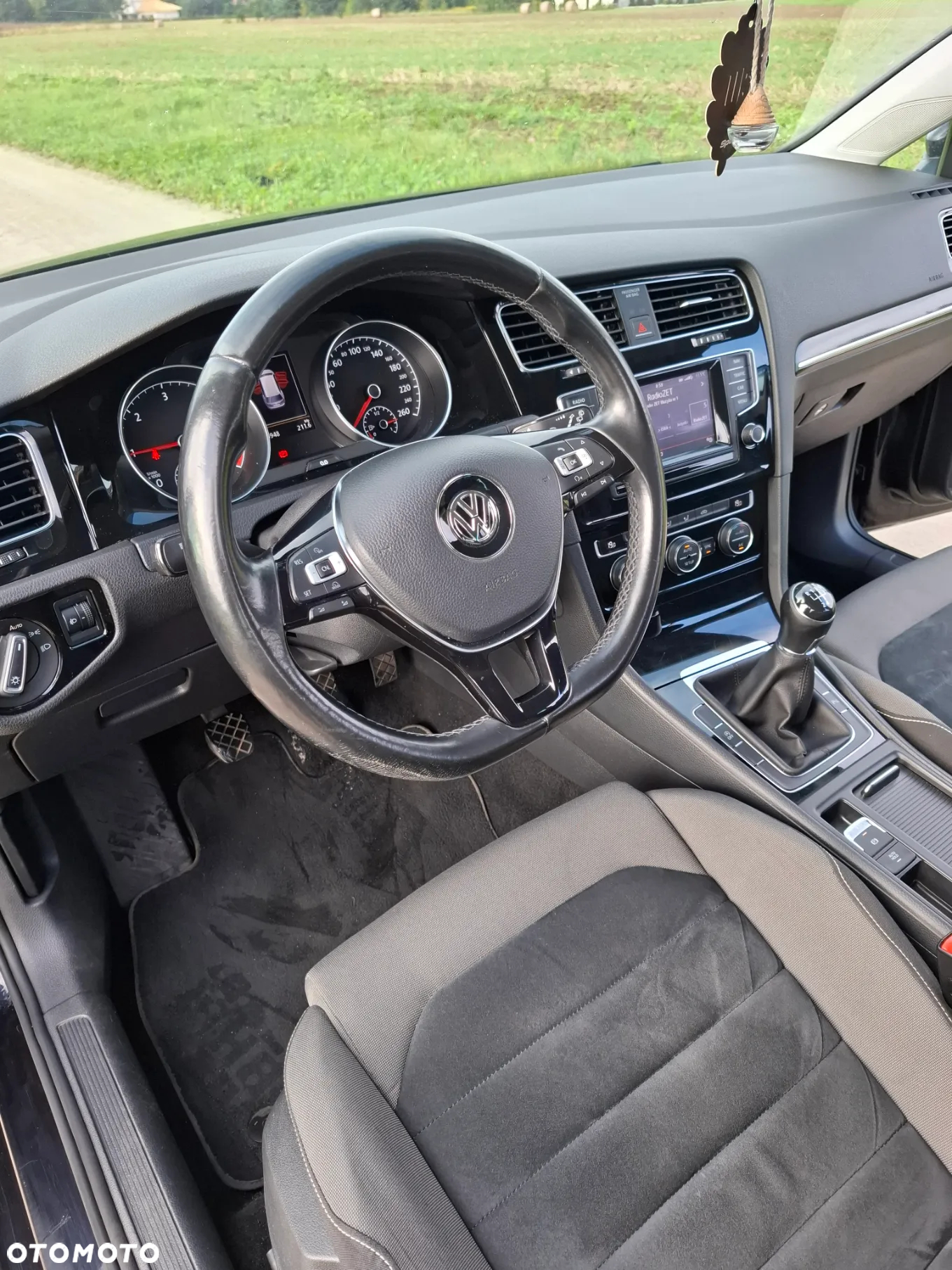 Volkswagen Golf VII 1.6 TDI BlueMotion Trendline - 11