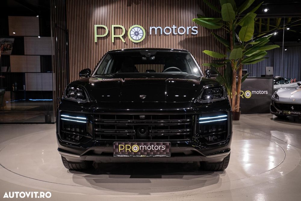 Porsche Cayenne Turbo E-Hybrid - 4