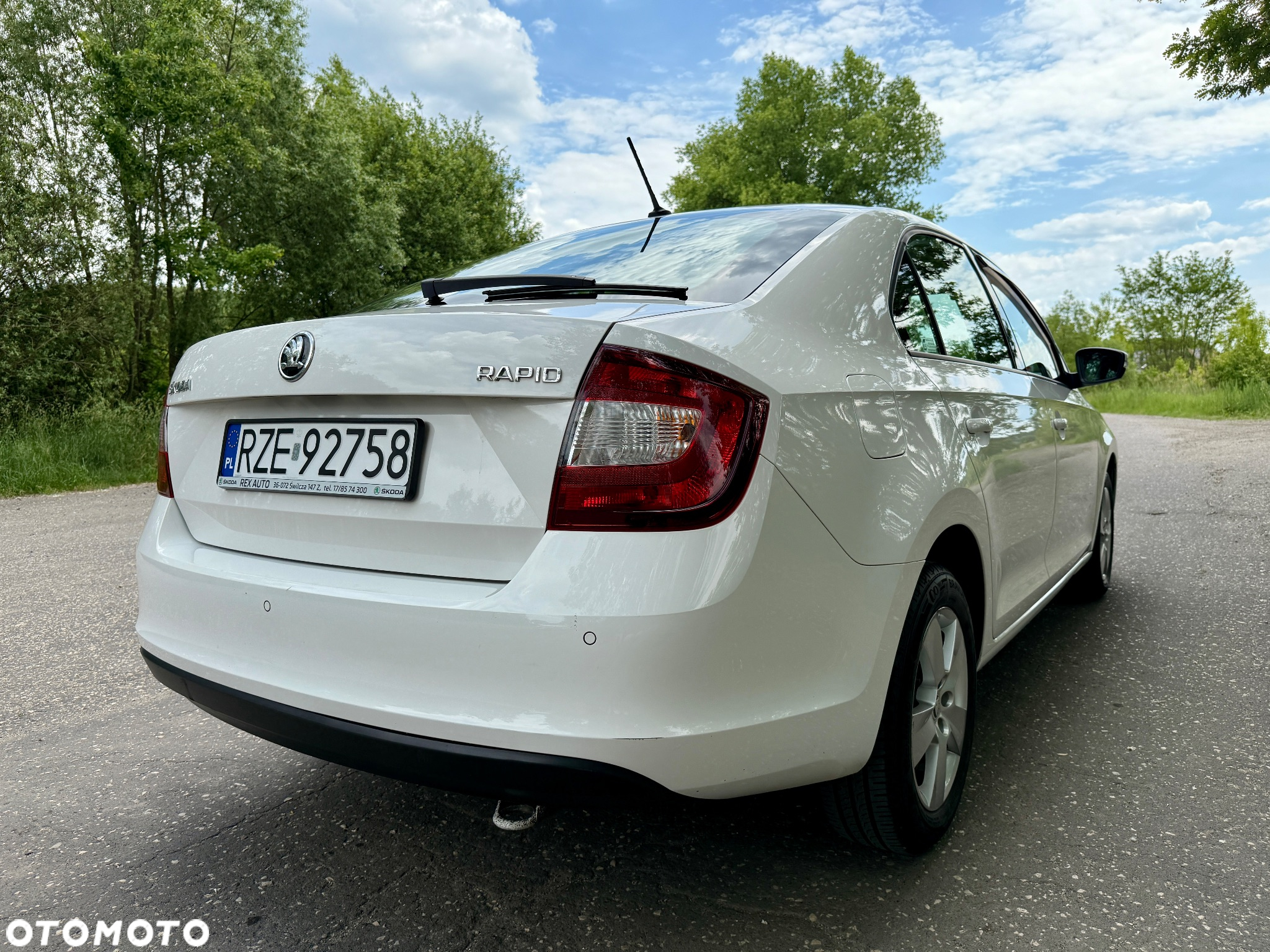 Skoda RAPID 1.6 TDI DPF Style - 11
