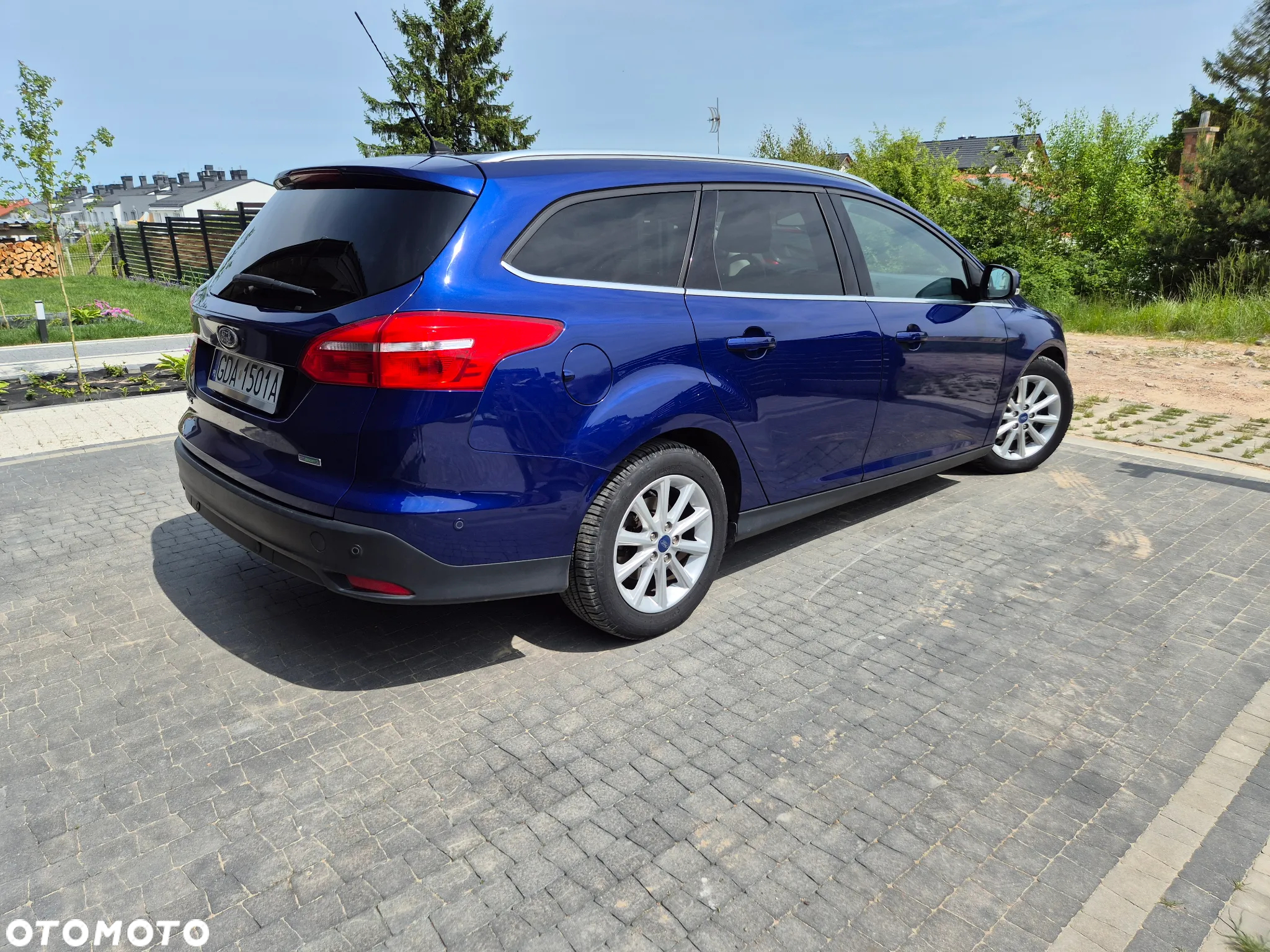 Ford Focus 1.0 EcoBoost Start-Stopp-System TITANIUM - 18