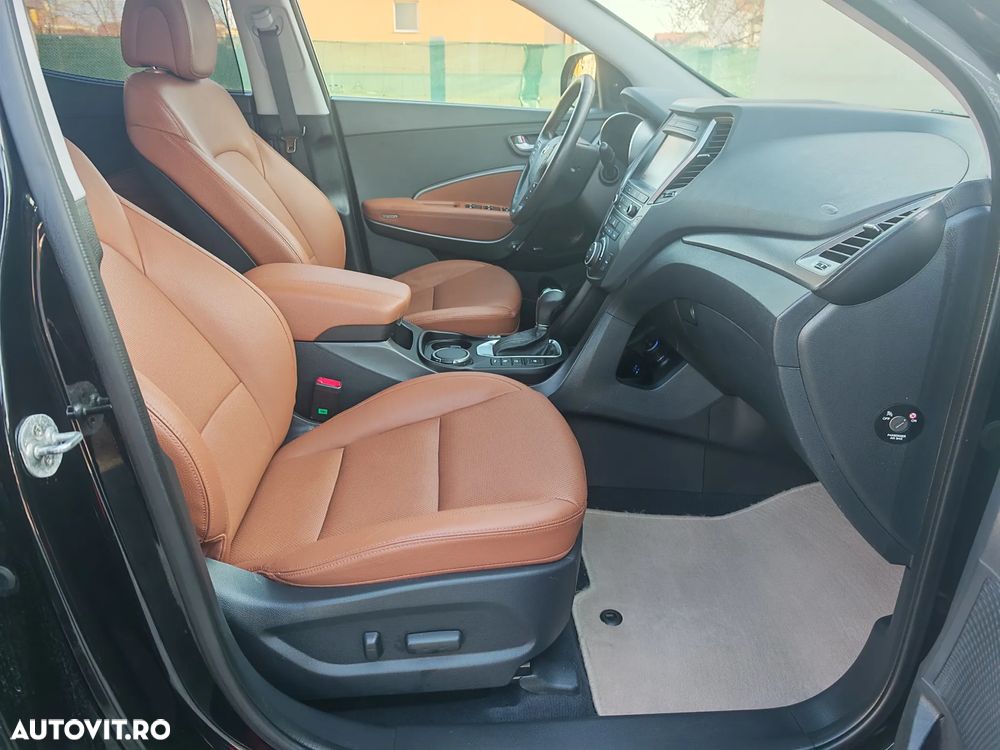 Hyundai Santa Fe Grand 2.2 CRDI 4WD Automatik Premium - 16