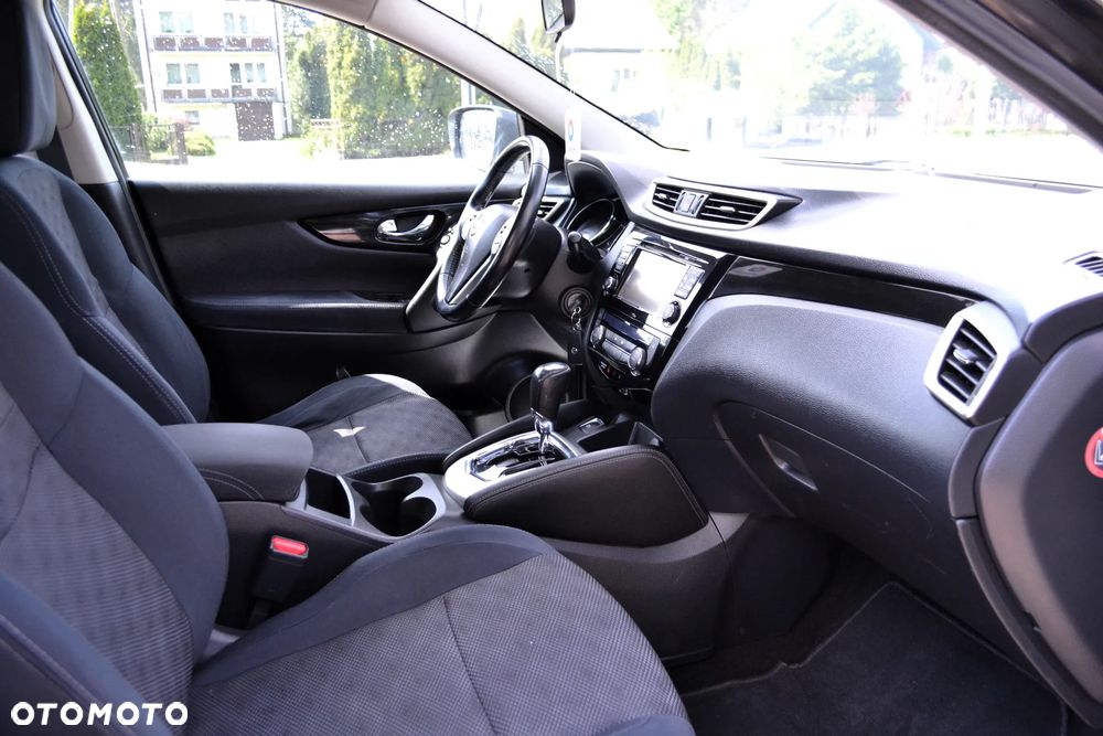Nissan Qashqai 1.6 DCi Acenta Xtronic - 9