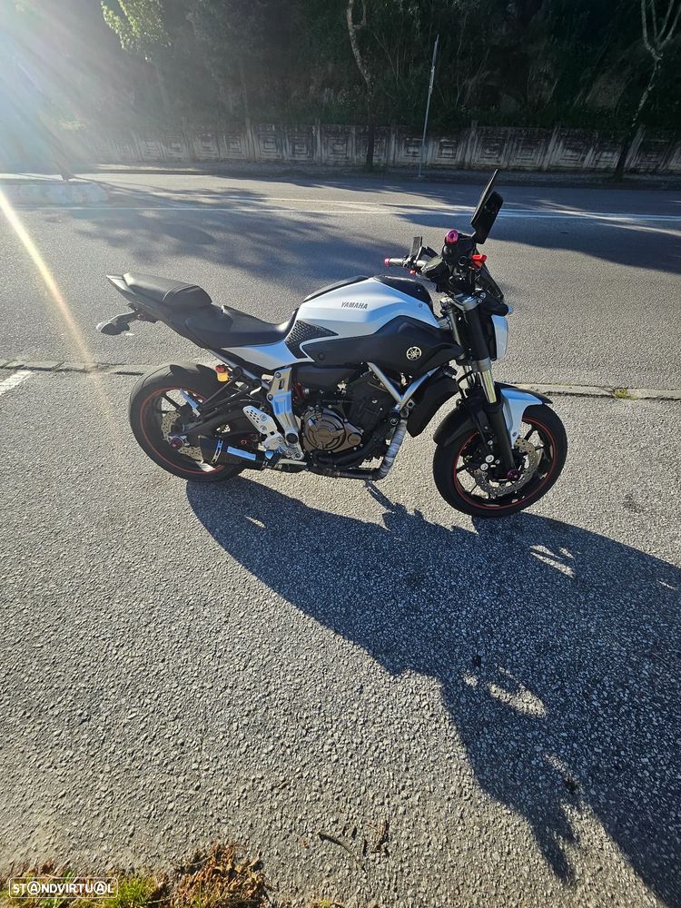 Yamaha MT-07 - 5