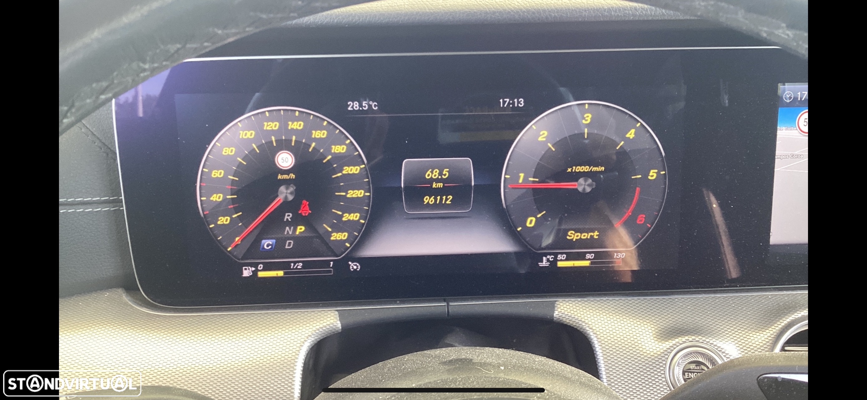 Mercedes-Benz E 220 d AMG - 7