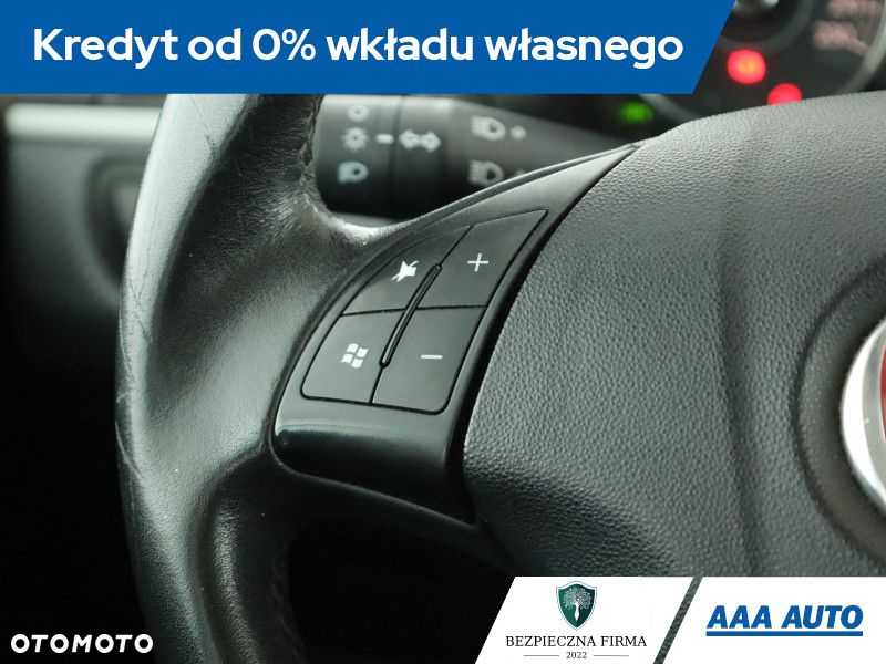 Fiat Grande Punto - 13