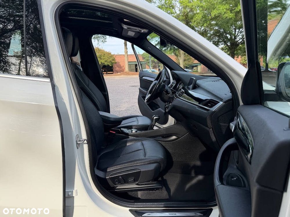 BMW X1 - 18