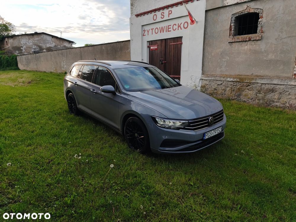 Volkswagen Passat 2.0 TDI EVO Elegance DSG - 8