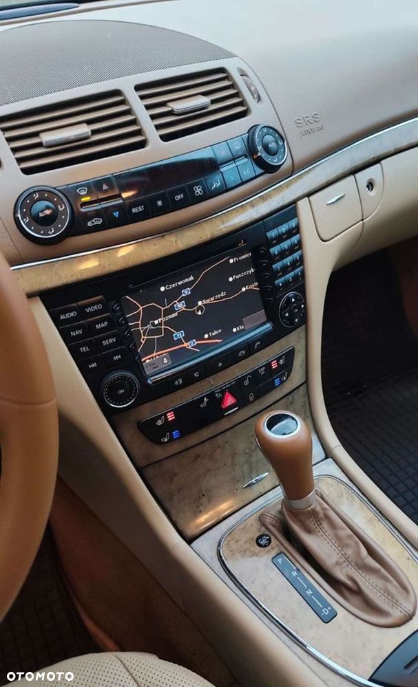 Mercedes-Benz Klasa E - 10