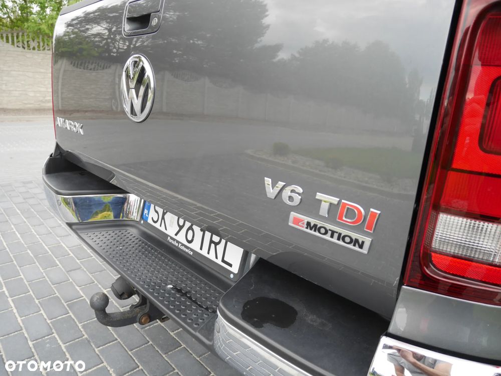 Volkswagen Amarok 3.0 V6 TDI 4Mot Highline - 10