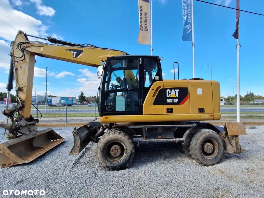Caterpillar M318F - 8