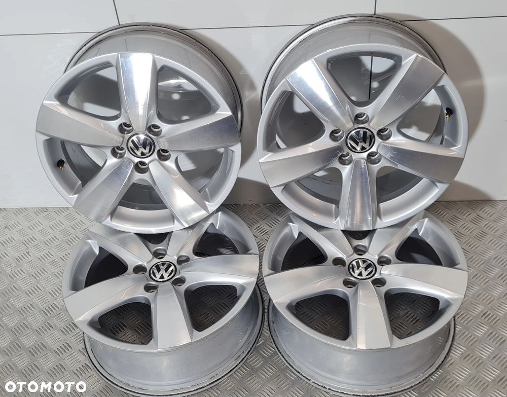 VW Tiguan Felgi Aluminiowe 17 5N0601025C - 1