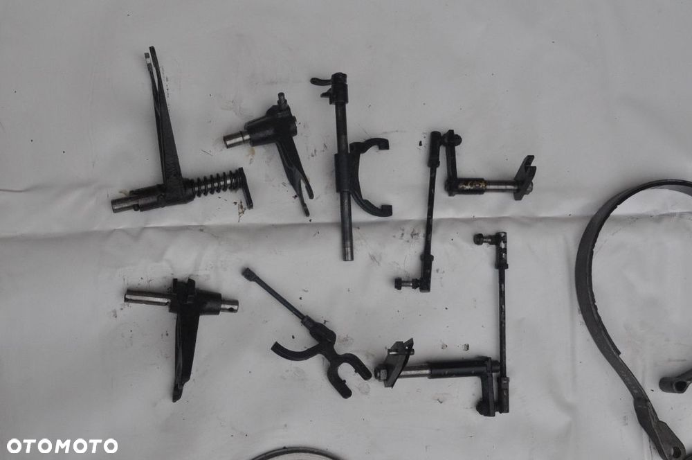 KOŁO TALERZOWE WAŁEK ATAK ZĘBATKA TRYB CASE 895 - 5
