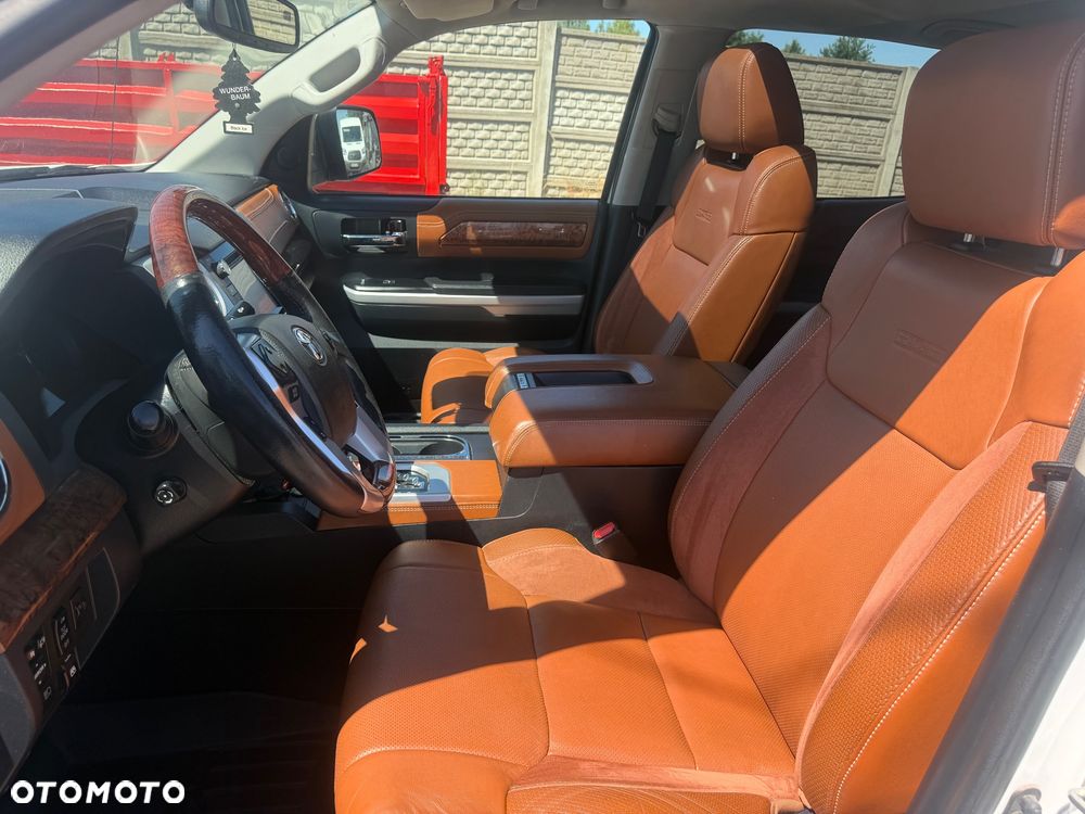Toyota Tundra - 11