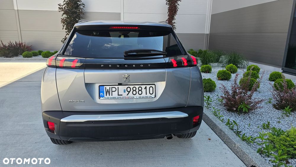 Peugeot 2008 1.2 PureTech Allure Pack S&S - 16