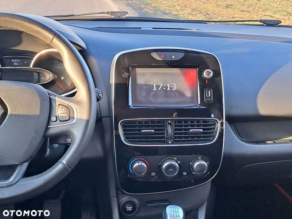 Renault Clio - 18