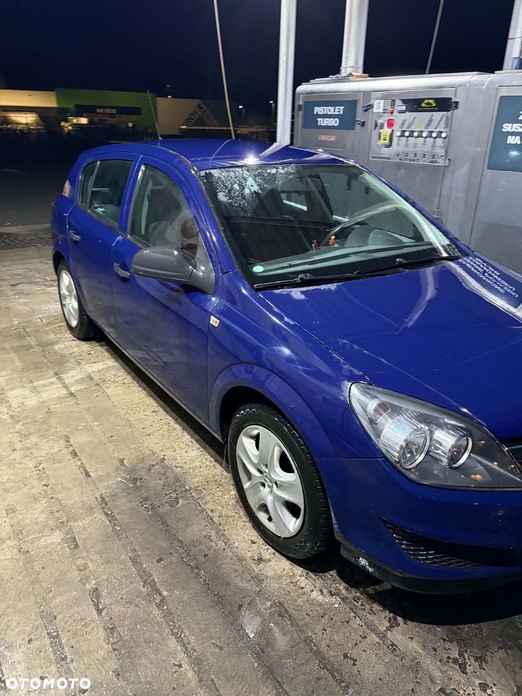Opel Astra 1.7 CDTI - 9